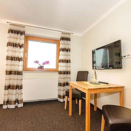 Flugplatzrestaurant Wallmuhle Hotel Atting Bagian luar foto